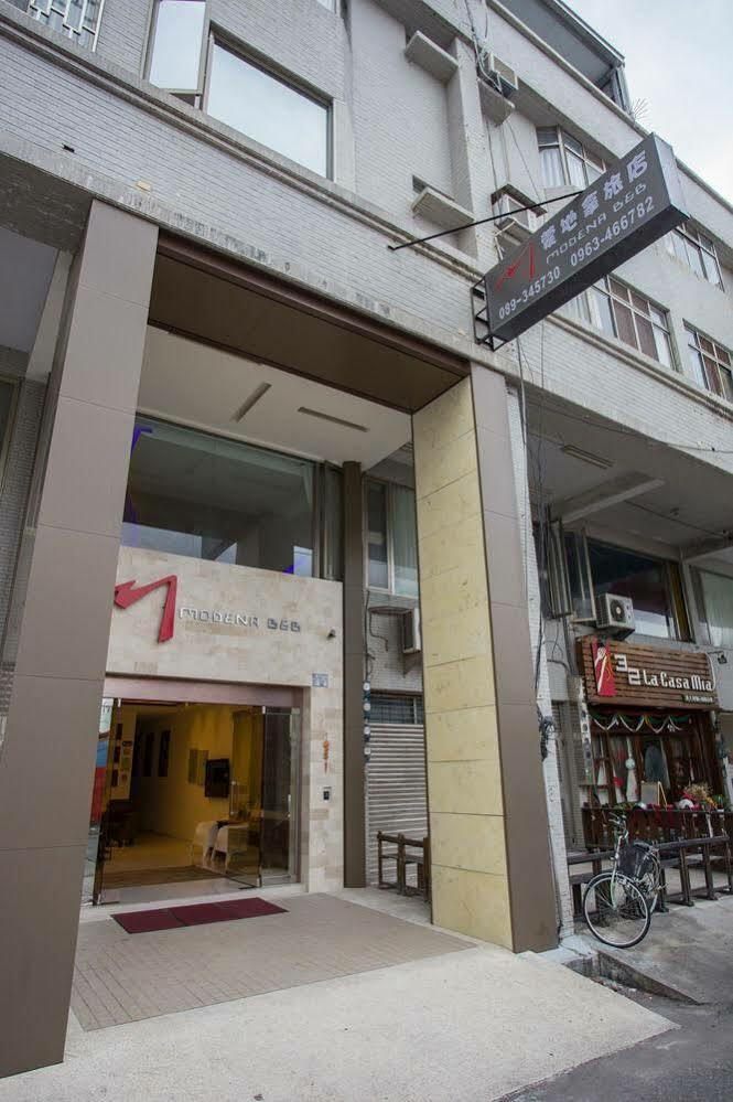 Modena B&B T'ai-tung Exteriör bild